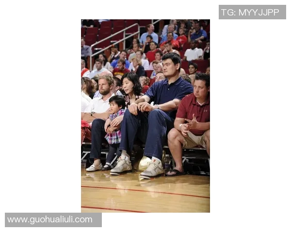 姚明奶奶的温暖瞬间与家族故事分享珍贵回忆 姚明奶奶的温暖瞬间与家族故事分享珍贵回忆