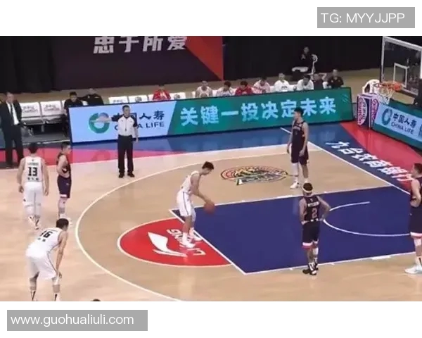 姚明织带风波引发的篮球界反思与舆论热议的深层次影响分析