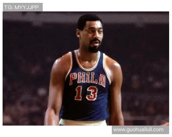 威尔特张伯伦与NBA初期冲突对现代篮球发展的深远影响分析