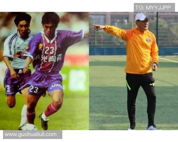 足球明星装扮的老头带你领略不一样的青春活力与幽默风趣 足球明星装扮的老头带你领略不一样的青春活力与幽默风趣