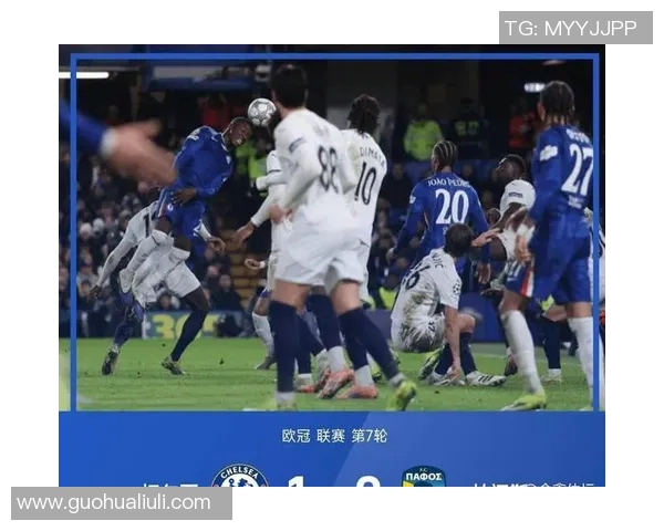 利物浦与巴萨激战正酣当前比分揭晓引发球迷热议